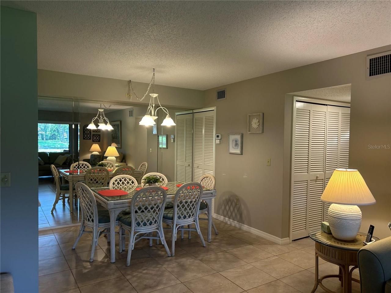 5662 Gardens Drive, Unit 104, Sarasota, FL 34243 Photo