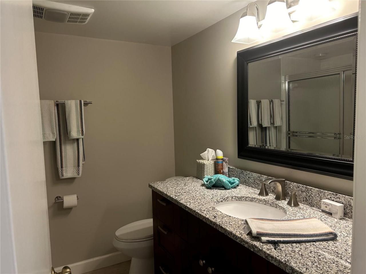 5662 Gardens Drive, Unit 104, Sarasota, FL 34243 Photo