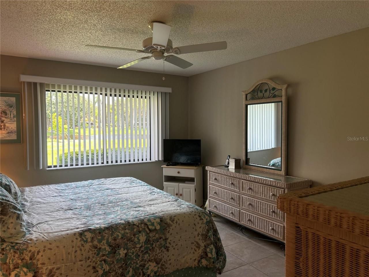 5662 Gardens Drive, Unit 104, Sarasota, FL 34243 Photo