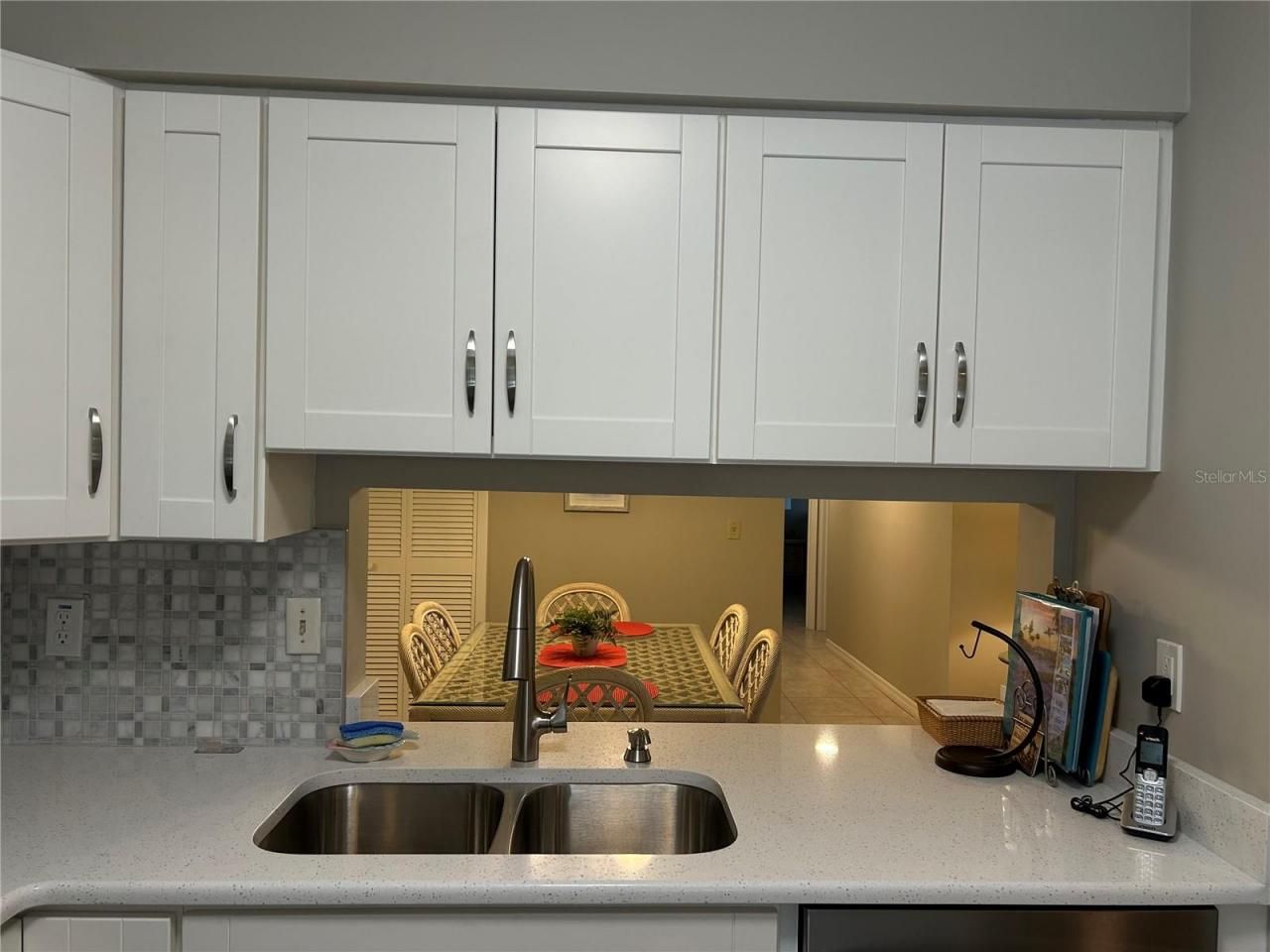 5662 Gardens Drive, Unit 104, Sarasota, FL 34243 Photo