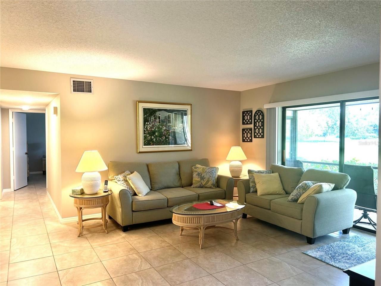 5662 Gardens Drive, Unit 104, Sarasota, FL 34243 Photo