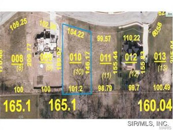 26 WELLESLEY Place, Alton, IL 62002