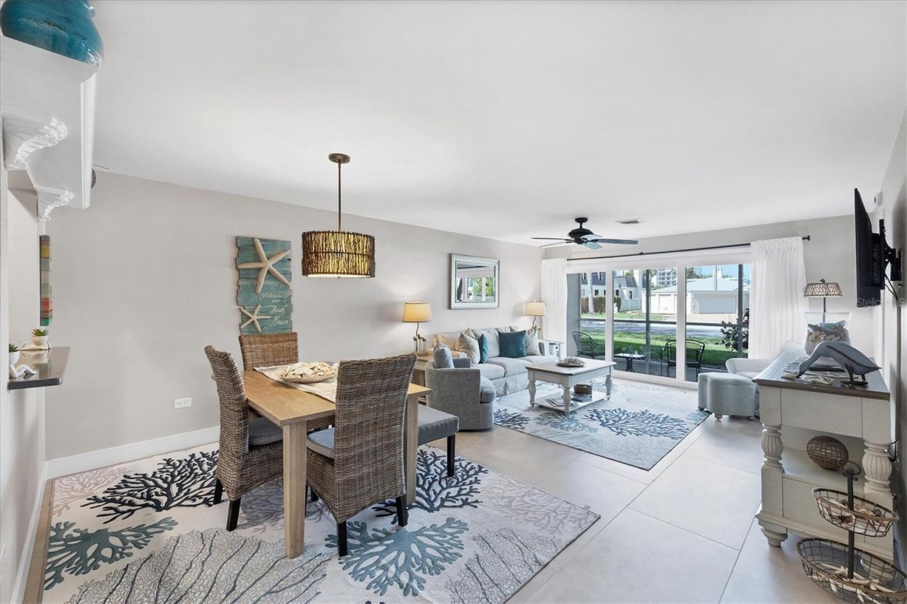 500 S Washington Drive, Unit 14A, Sarasota, FL 34236 Photo