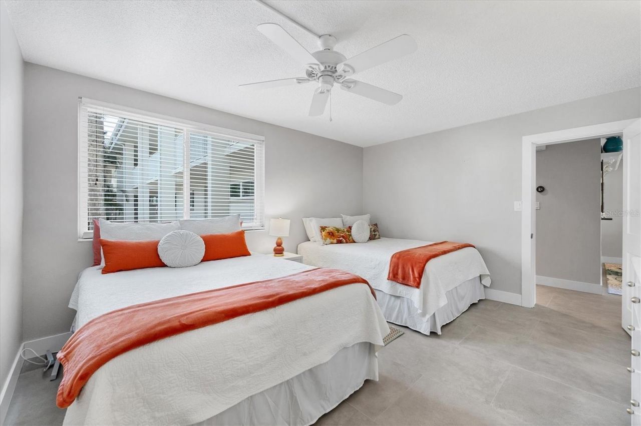 500 S Washington Drive, Unit 14A, Sarasota, FL 34236 Photo