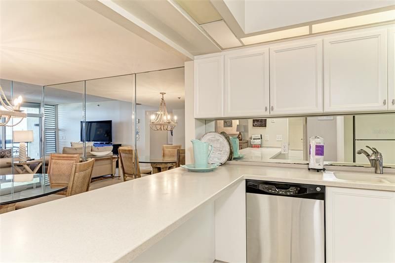 1135 Gulf Of Mexico Drive, Unit 504, Longboat Key, FL 34228 Photo