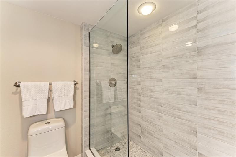 1135 Gulf Of Mexico Drive, Unit 504, Longboat Key, FL 34228 Photo