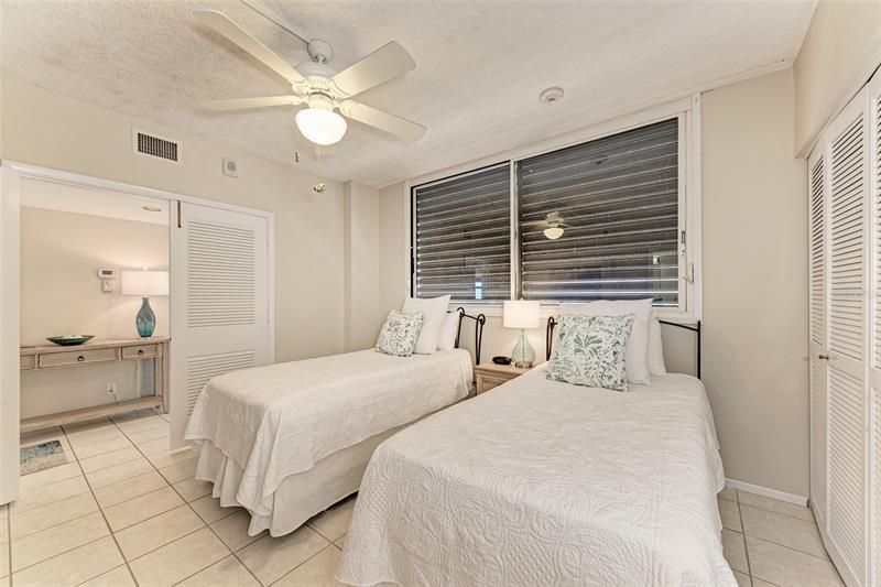 1135 Gulf Of Mexico Drive, Unit 504, Longboat Key, FL 34228 Photo