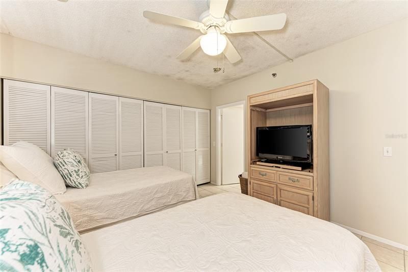 1135 Gulf Of Mexico Drive, Unit 504, Longboat Key, FL 34228 Photo