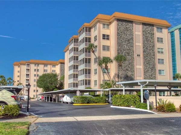 800 BENJAMIN FRANKLIN DRIVE, Unit 704, SARASOTA, FL 34236