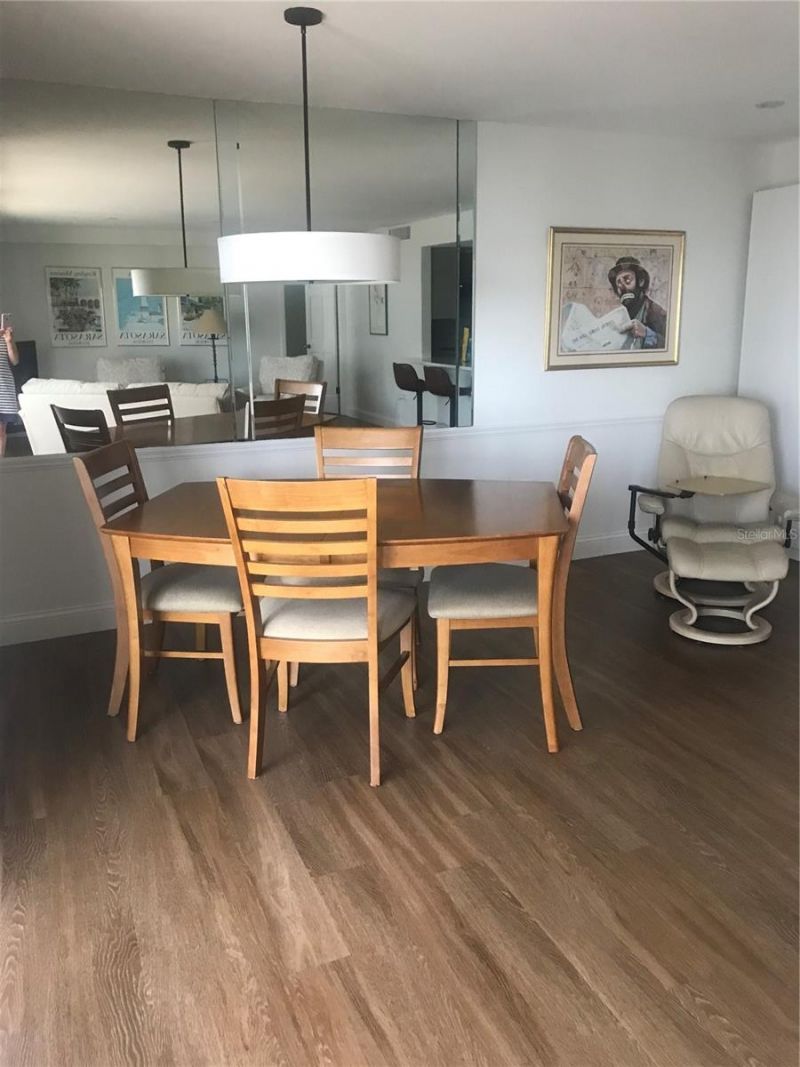 800 Benjamin Franklin Drive, Unit 704, Sarasota, FL 34236 Photo