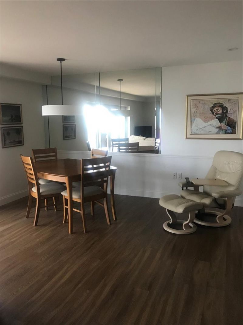 800 Benjamin Franklin Drive, Unit 704, Sarasota, FL 34236 Photo