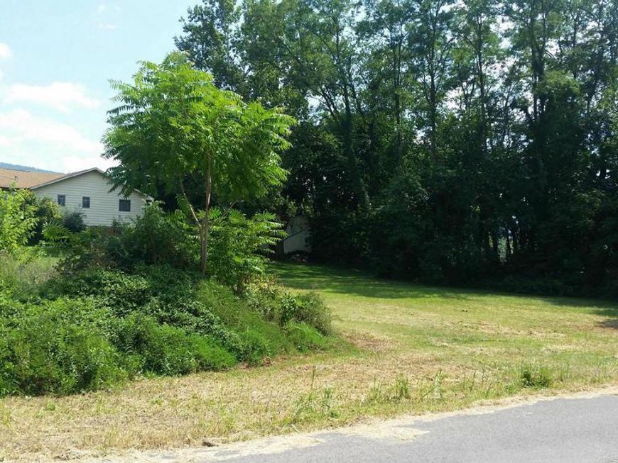 Hohman Drive, Mc Connellsburg, PA 17233 Main Photo