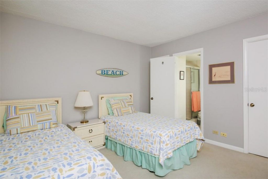 500 S Washington Drive, Unit 26B, Sarasota, FL 34236 Photo