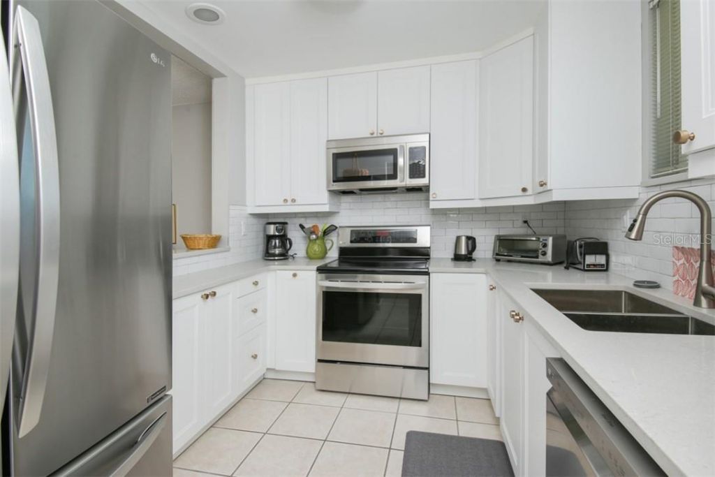 500 S Washington Drive, Unit 26B, Sarasota, FL 34236 Photo