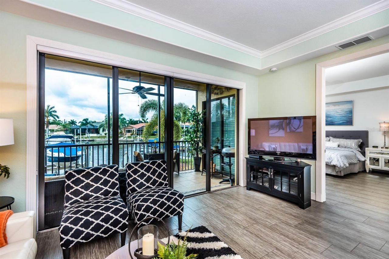 3334 Purple Martin Drive, Unit 212, Punta Gorda, FL 33950 Photo