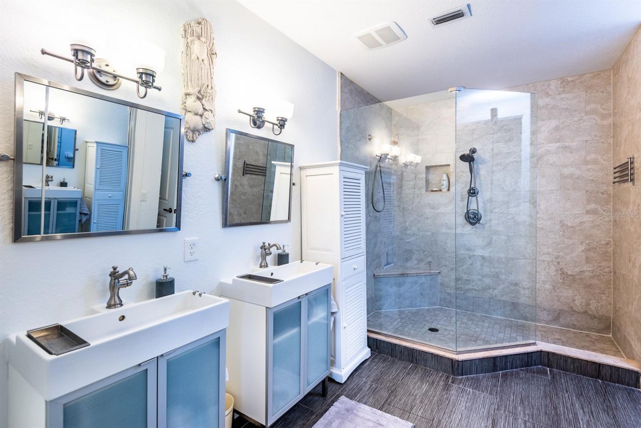 3334 Purple Martin Drive, Unit 212, Punta Gorda, FL 33950 Photo