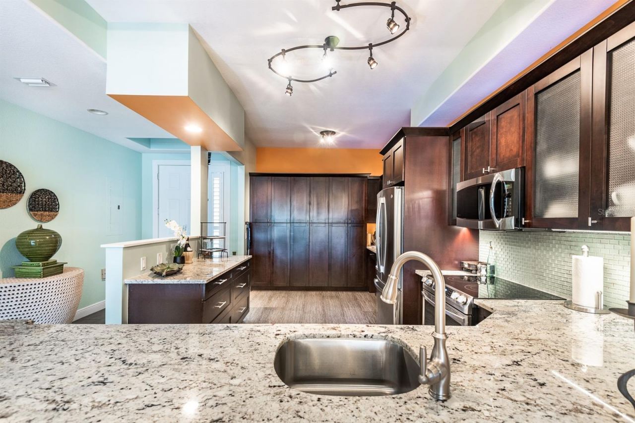 3334 Purple Martin Drive, Unit 212, Punta Gorda, FL 33950 Photo