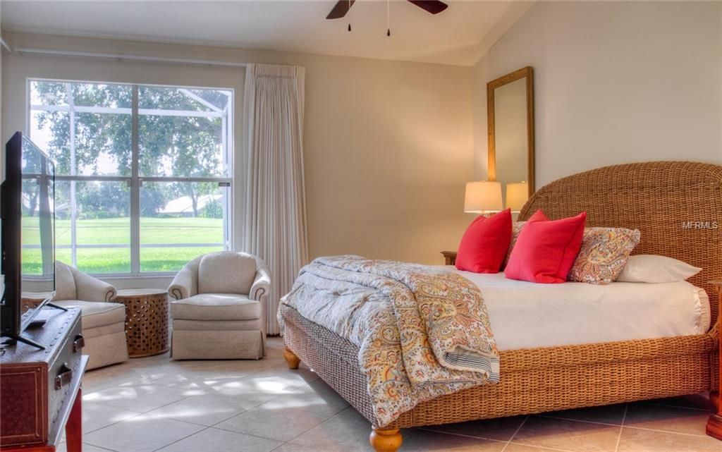 7947 Whitebridge Glen, University Park, FL 34201 Photo