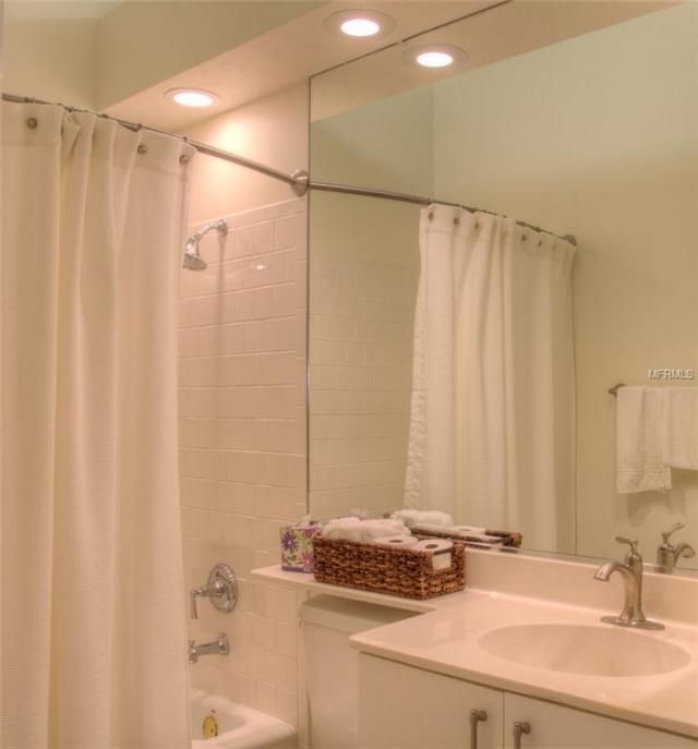 7947 Whitebridge Glen, University Park, FL 34201 Photo