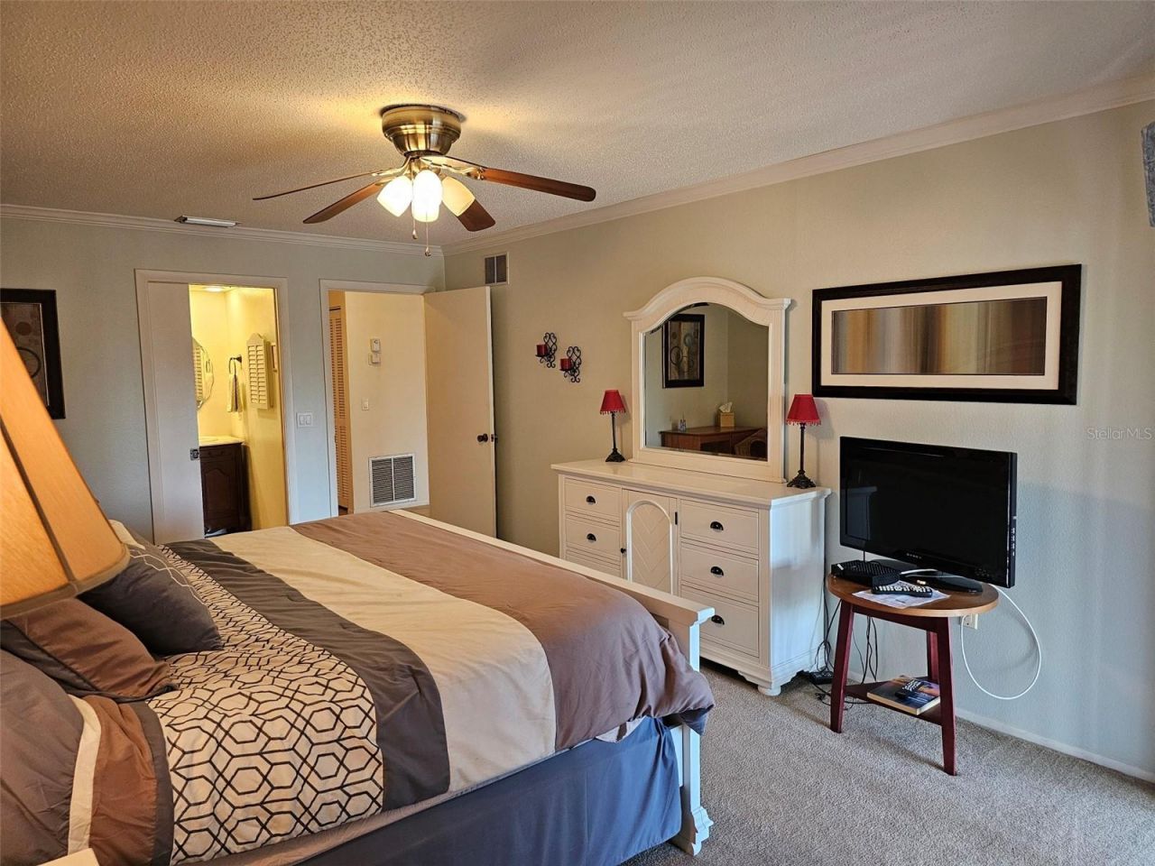 6468 Seagull Drive, Unit 316, Bradenton, FL 34210 Photo