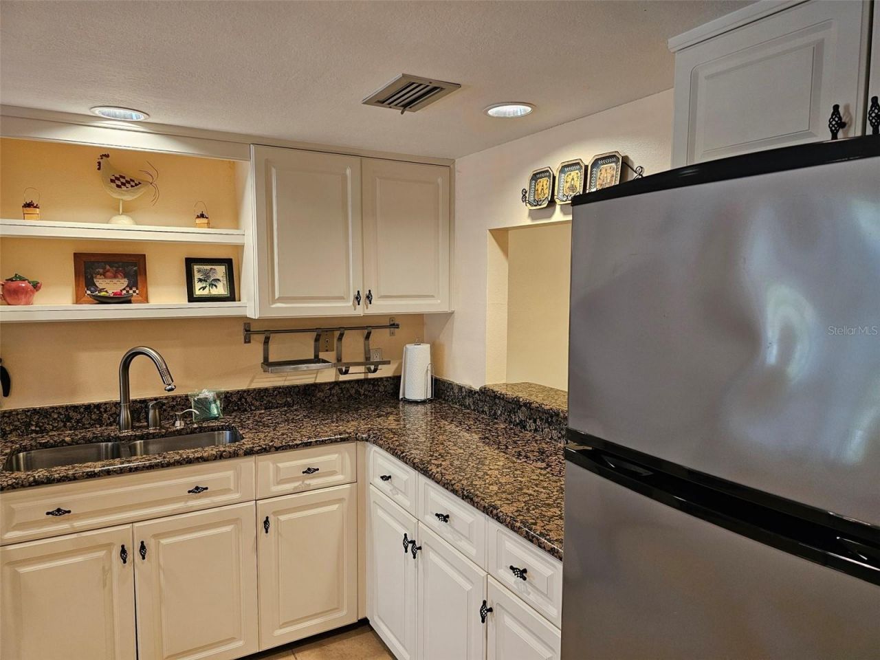 6468 Seagull Drive, Unit 316, Bradenton, FL 34210 Photo