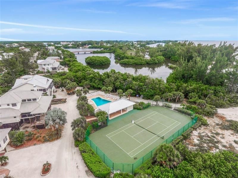 181 N Gulf Boulevard, Unit 4, Placida, FL 33946 Photo