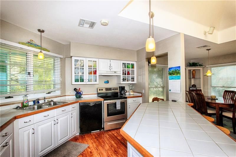 181 N Gulf Boulevard, Unit 4, Placida, FL 33946 Photo