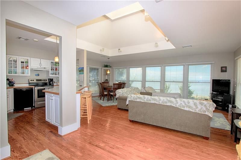 181 N Gulf Boulevard, Unit 4, Placida, FL 33946 Photo