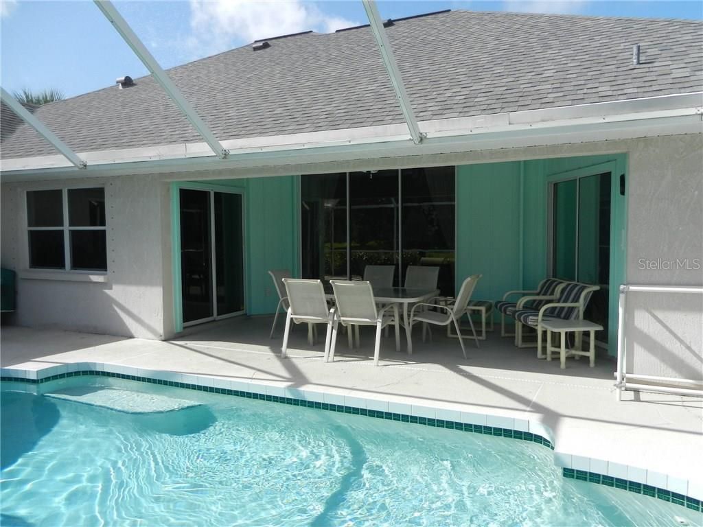 589 Rotonda Circle, Rotonda West, FL 33947 Photo