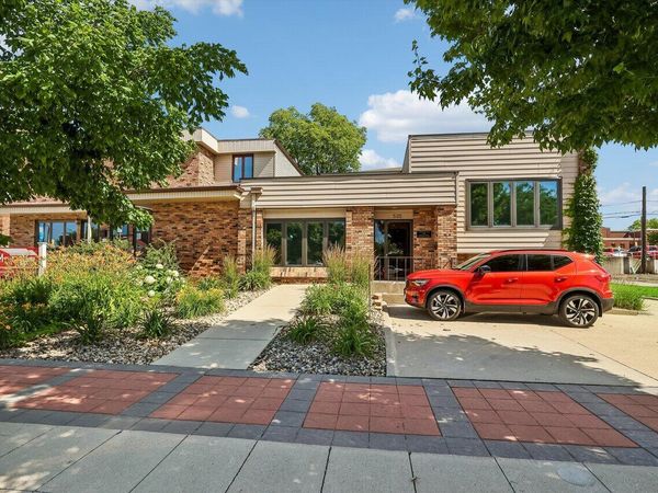 535 Main St., Ames, IA 50014