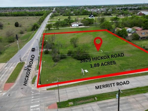 3929 Hickox Road, Rowlett, TX 75089