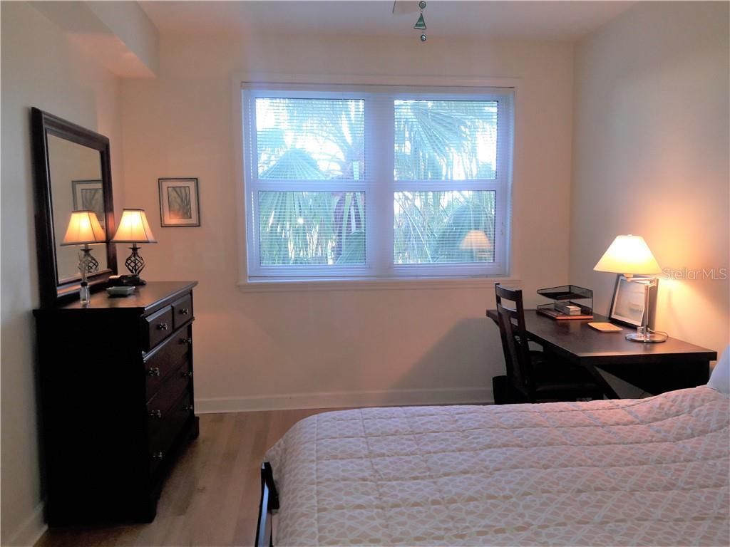 750 N Tamiami Trail, Unit 405, Sarasota, FL 34236 Photo