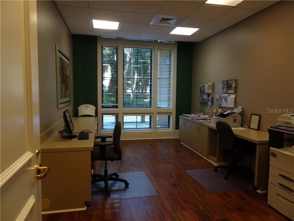 750 N Tamiami Trail, Unit 405, Sarasota, FL 34236 Photo