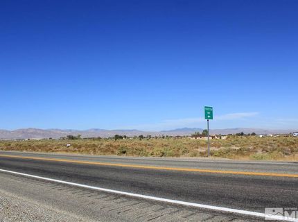 324 E Hwy 95a, Yerington, NV 89447 Photo