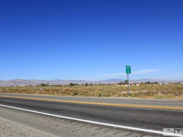 324 E HWY 95A, Yerington, NV 89447
