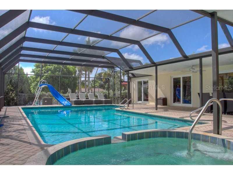 5519 Azure Way, Sarasota, FL 34242 Photo