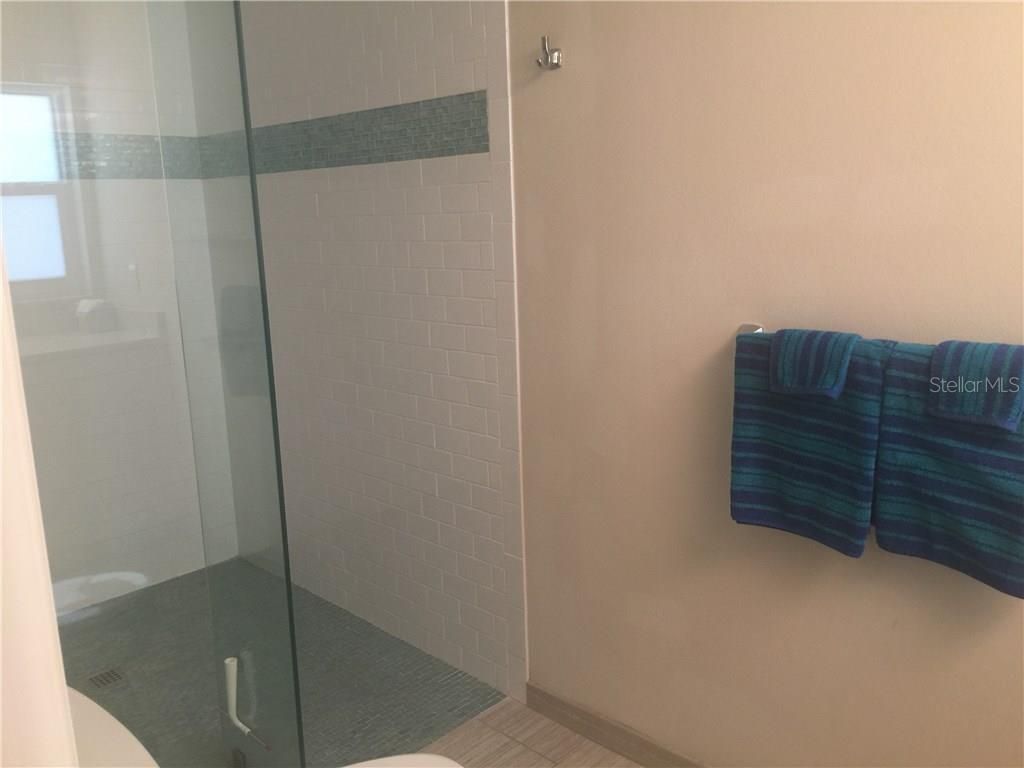 5519 Azure Way, Sarasota, FL 34242 Photo