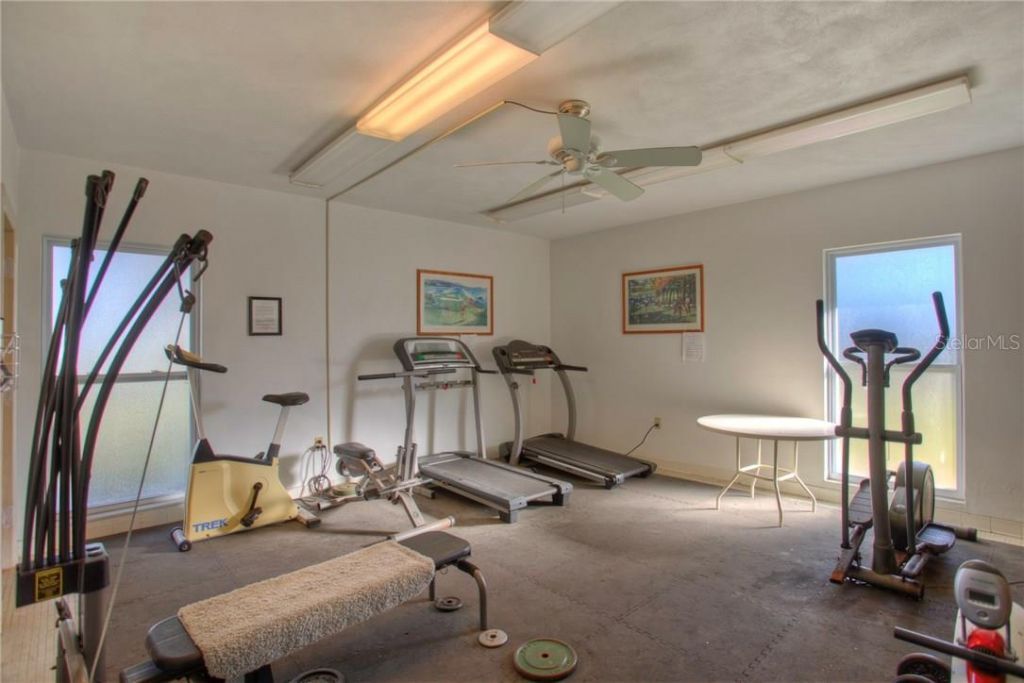 7271 W Country Club Drive N, Unit 124, Sarasota, FL 34243 Photo