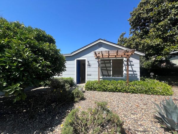 2149 King, San Luis Obispo, CA 93401