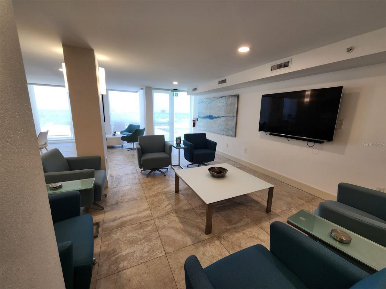 2425 Gulf Of Mexico Drive, Unit 7C, Longboat Key, FL 34228 Photo