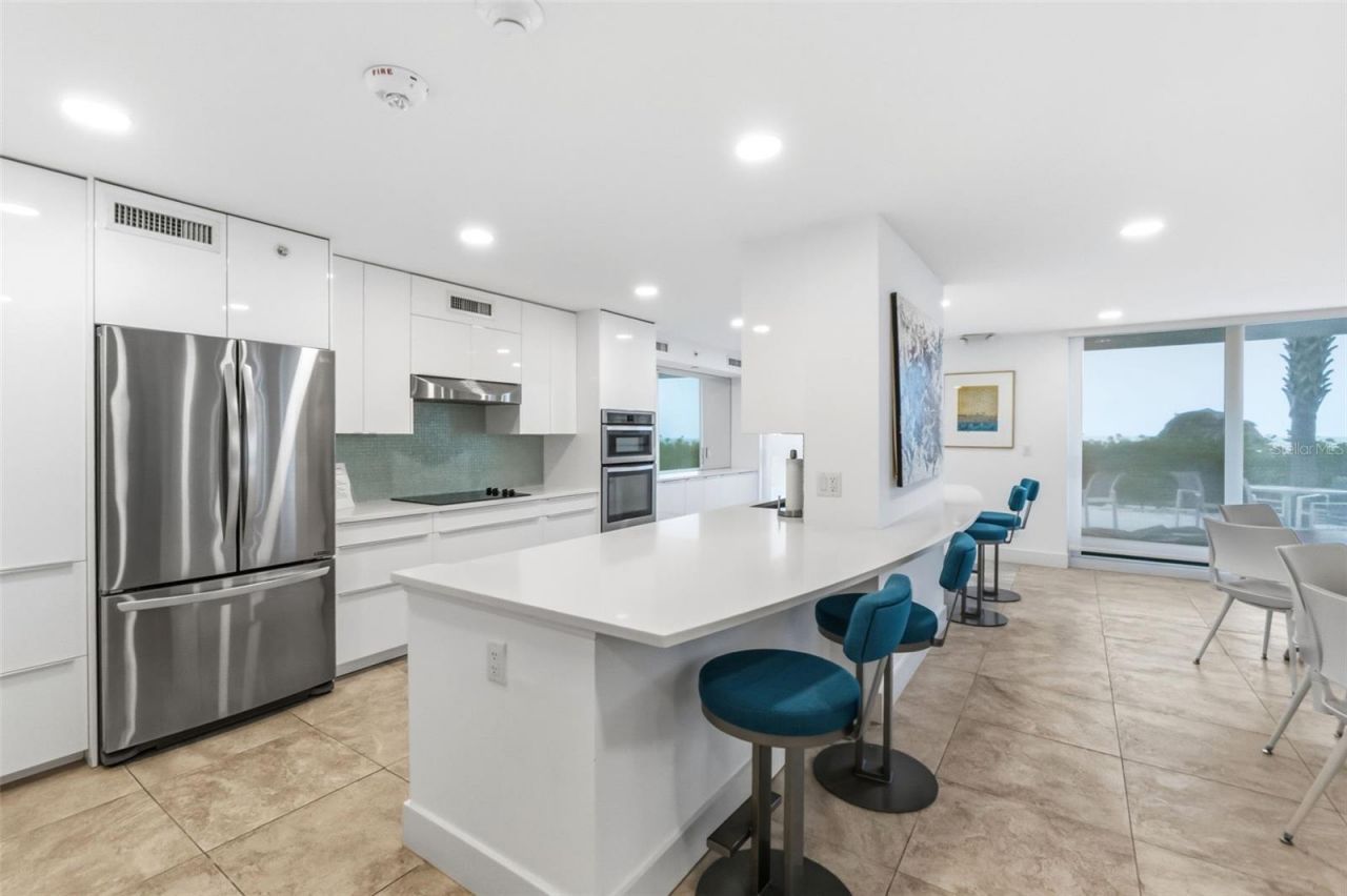 2425 Gulf Of Mexico Drive, Unit 7C, Longboat Key, FL 34228 Photo