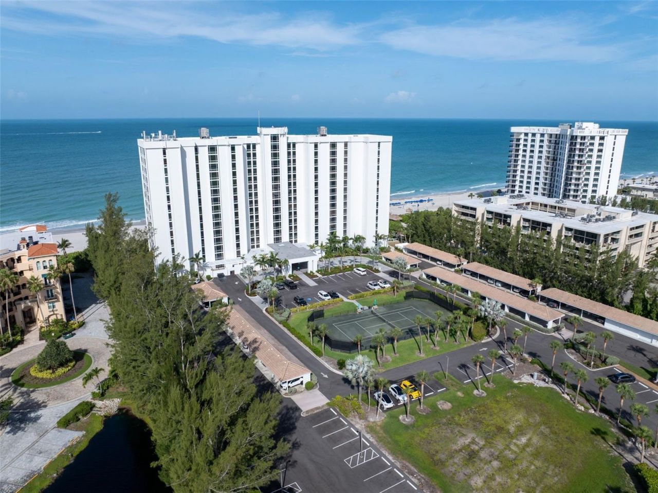 2425 Gulf Of Mexico Drive, Unit 7C, Longboat Key, FL 34228 Photo