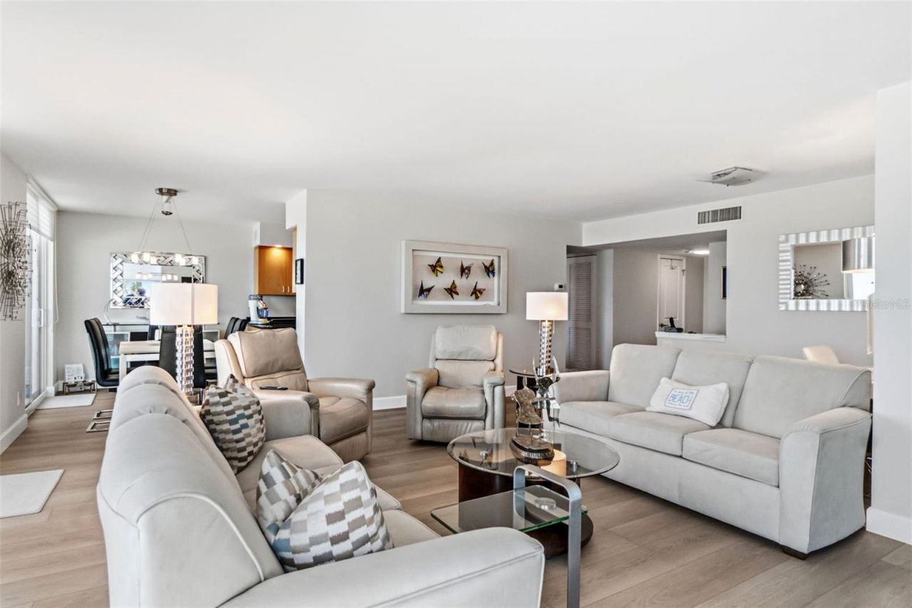 2425 Gulf Of Mexico Drive, Unit 7C, Longboat Key, FL 34228 Photo