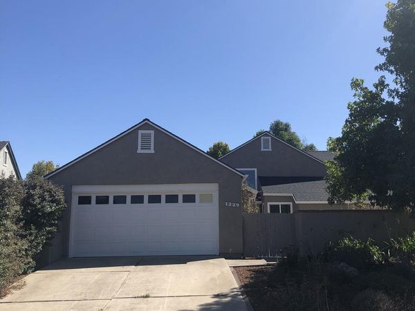 1229 Vista De La Montana, San Luis Obispo, CA 93405