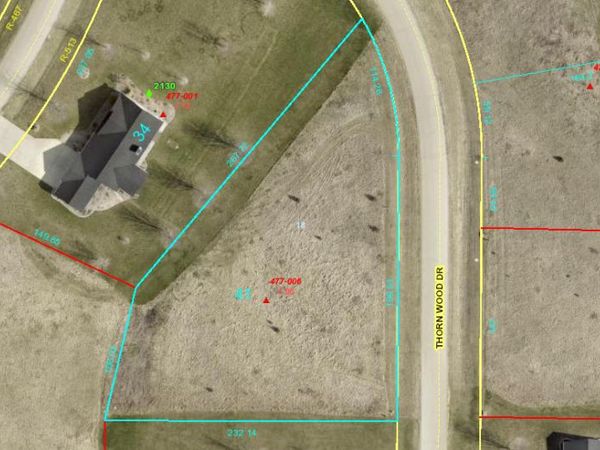 2125 Thorn Wood Drive, Dixon, IL 61021