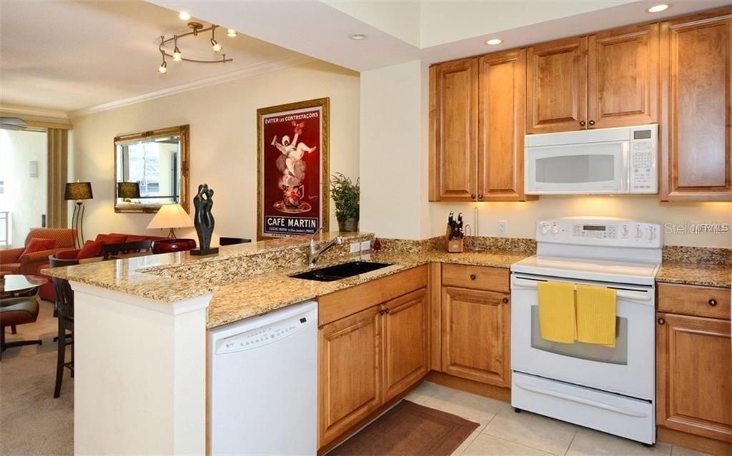 100 Central Avenue, Unit 620, Sarasota, FL 34236 Photo