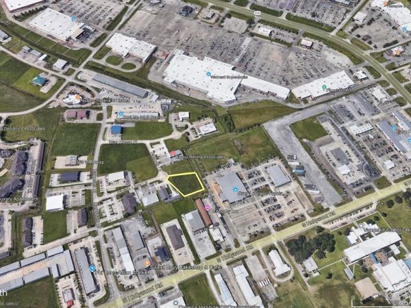 138 Finish Line Lane, Houma, LA 70360