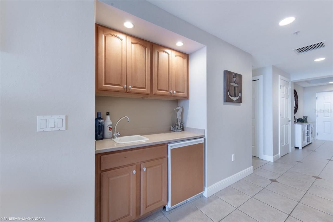 3313 Sunset Key Circle, Unit 403, Punta Gorda, FL 33955 Photo