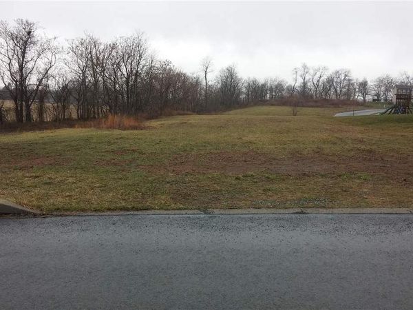 36 DUSTIN DRIVE, HALIFAX, PA 17032