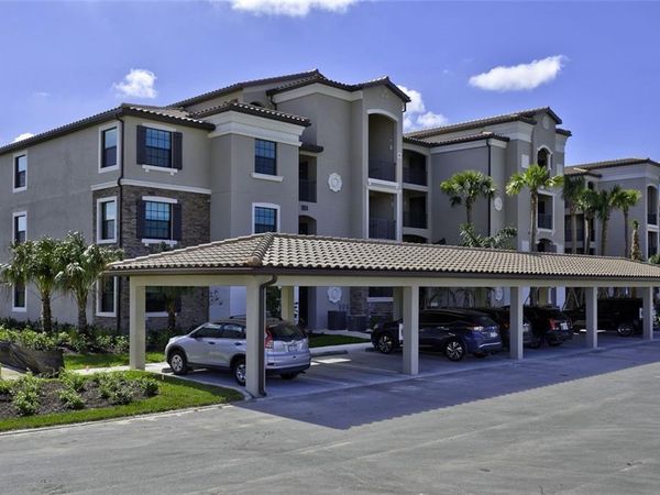 LAKEWOOD RANCH, FL 34211